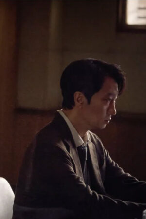 Hae-jun Decision to Leave Park Hae-il Blazer