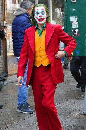 Joaquin Phoenix Arthur Fleck Joker Red Suit