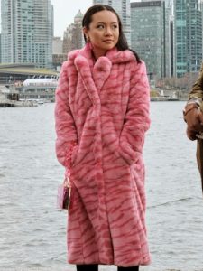 Jennifer Tong Rebecca Li TV-Series Fakes 2022 Rebecca Li Pink Fur Coat