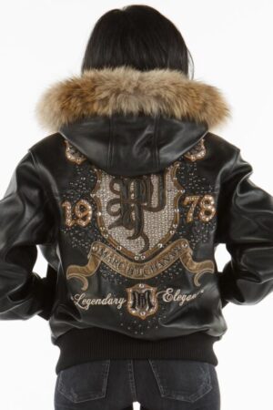Women’s Pelle Pelle Legendary Elegance Leather Jacket.