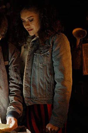Marissa Reyes Spirit Halloween 2022 Kate Blue Denim Jacket