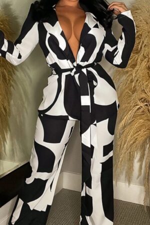 Tv Series Selling The Oc S02 Kayla Cardona Black & White Abstract Print Suit.