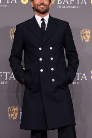 Bradley Cooper Ee Bafta Film Awards 2024 Black Coat.