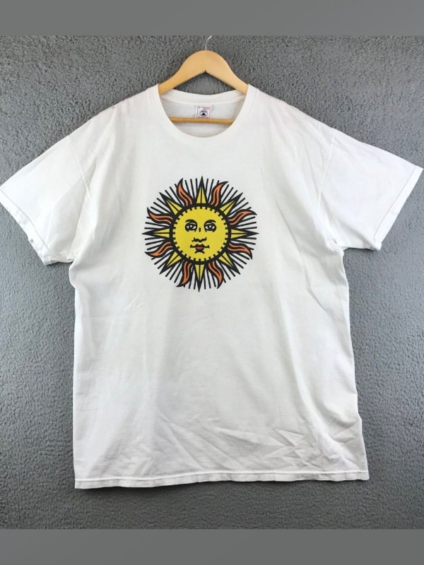 I-Saw-the-TV-Glow-Justice-Smith-Sun-Face-Printed-T-Shirts