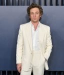 Jeremy Allen White 30th Screen Actors Guild Awards 2024 Suit