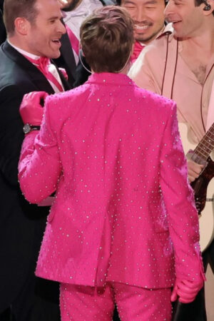 Ryan-Gosling-Oscar-2024-Pink-Blazers