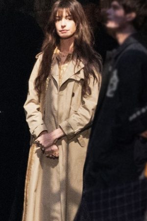 Solene Film The Idea Of You 2024 Anne Hathaway Trench Coat.