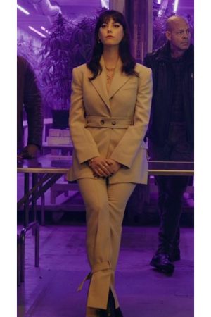 Susie Glass Tv Series The Gentlemen 2024 Kaya Scodelario Belted Suit