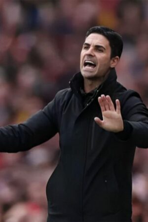 Arsenal Manager Mikel Arteta EFL Carabao Cup Black Jacket