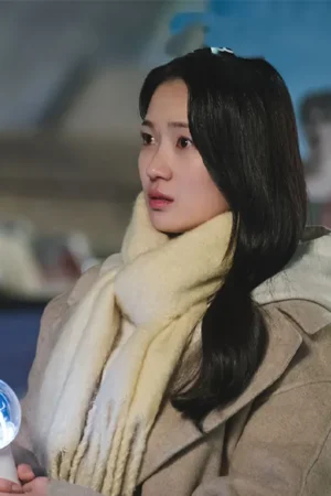 Kim Hye-yoon Lovely Runner 2024 Tv Series In Sol Wool Coat