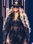 iHeartRadio-Music-Awards-2024-Beyonce-Black-Jacket