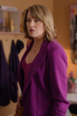 Alexa Crowe My Life Is Murder S04 Lucy Lawless Magenta Blazer.