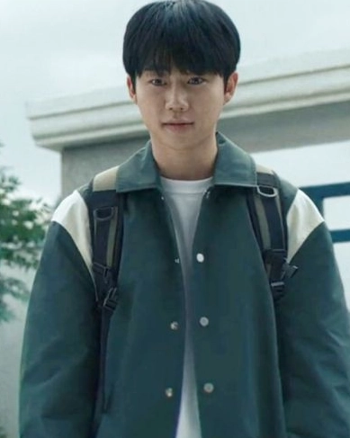 Park Ji-bin A Shop For Killers 2024 Tv Series Bae Jeong-min Green Varsity Jacket.
