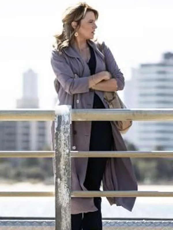 Alexa Crowe My Life Is Murder S02 Lucy Lawless Trench Coat.