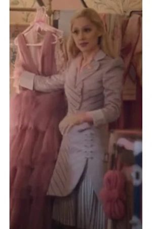 Glinda Film Wicked 2024 Ariana Grande Coat.
