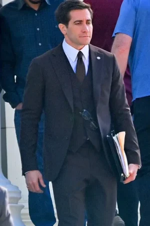 Rusty Sabich 2024 Presumed Innocent Mini Series Jake Gyllenhaal Grey Suit.