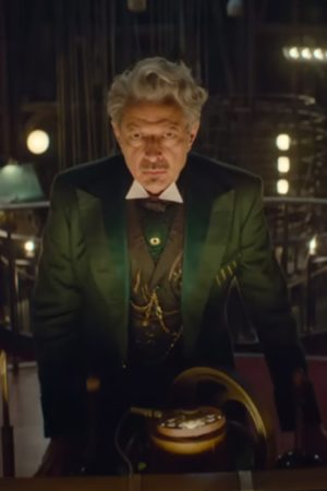 Wizard Film Wicked 2024 Jeff Goldblum Green Coat.