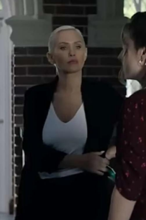 Nicky Whelan Crescent City 2024 Jaclyn Waters Black Blazer.