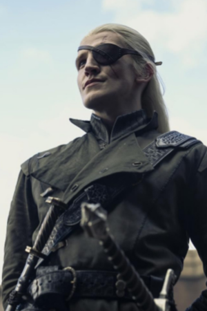 Ewan Mitchell Tv Series House Of The Dragon Prince Aemond Targaryen Green Trench Coat.