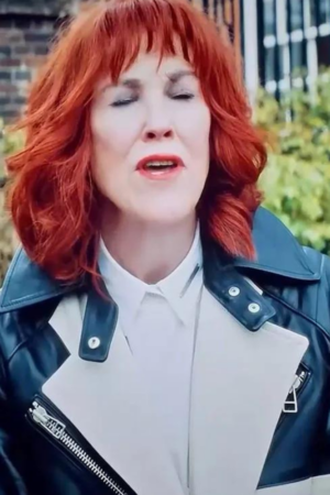 Catherine O’hara Beetlejuice Beetlejuice 2024 Delia Deetz Leather Coat