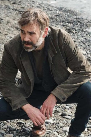 Rossif Sutherland Murder In A Small Town S01 Karl Alberg Grey Jacket
