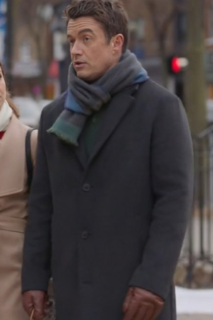 Twas The Date Before Christmas Robert Buckley Coat