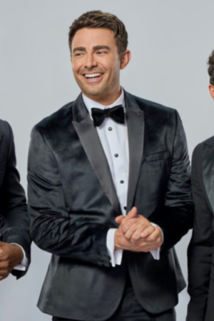 Jonathan Bennett The Groomsmen Second Chances Black Tuxedo Suit
