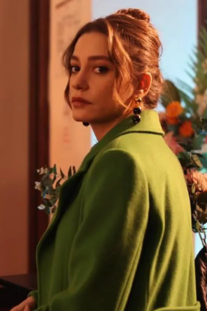 Serenay Sarikaya Tv Series The Family (Aile) Devin Akin Green Coat