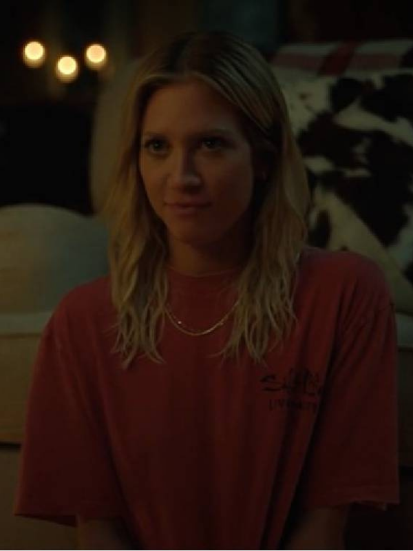 The Hunting Wives Brittany Snow Pink T-Shirt The Hunting Wives Brittany Snow Pink T-Shirt