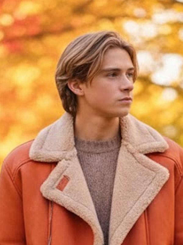 César Verneuil ICI TOUT COMMENCE Shearling Car Coat César Verneuil ICI TOUT COMMENCE Shearling Car Coat